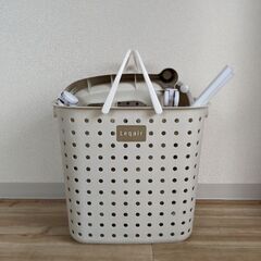 ランドリーバスケット　2段の画像