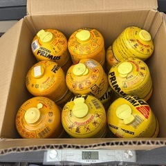 イワタニ　プリムス　ガス缶　中古品合計18本　総重量8キロ　の画像