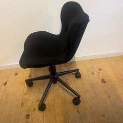 姿勢矯正のデスクチェアーの画像