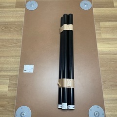 IKEA デスクの画像