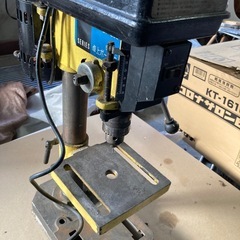 ボール盤　電動ドリルの画像