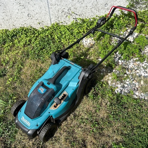 【受付停止中】マキタ　芝刈り機　330mm