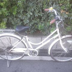 整備済み中古自転車　26インチ　税別￥11.800-　LEDオートライト　外装６段　べージュ1101の画像