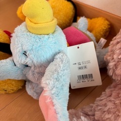 【新品】東京ディズニーリゾート正規品シェリーメイ、アンパンマン、ダンボ、プーさんのぬいぐるみの画像
