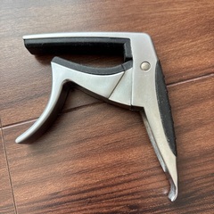 MORRIS アルミダイキャスト製カポタストの画像