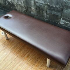 ①Takada マッサージベッド 有孔 高田ベッド シンプル 診察 施術台 福祉施設 整体 鍼灸 整骨院 の画像