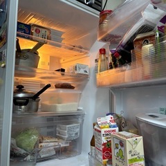 【無料でお譲りします】三菱電機256L冷蔵庫／送料買い手負担・郵送可
の画像