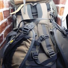 ジャンク品　バッグ　一部破れありの画像