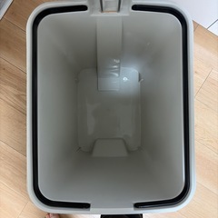【訳あり】ゴミ箱 45L 足踏み式の画像