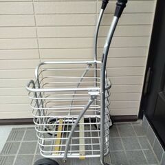 アルミショッピングカートの画像