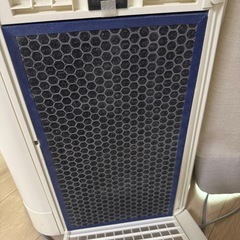SHARP シャープ 加湿空気清浄機 プラズマクラスター KC-G50-Wの画像