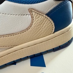 travis Scott エアジョーダンスニーカーの画像