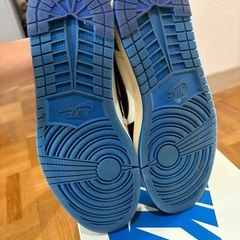 travis Scott エアジョーダンスニーカーの画像