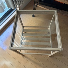 IKEA (イケア) NESNA ベッドサイドテーブルの画像