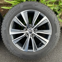 
美品 80ハリアー純正 スタッドレス 225/60R18 ブリヂストン ブリザックDM-V3 4本セットの画像