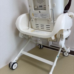 【美品】Combiコンビ ネムリラ おやすみ&チェア　手動の画像