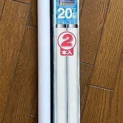 11/4までに！ 蛍光灯と電球をまとめてお譲りしますの画像