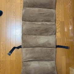 座椅子　角度変えられますの画像