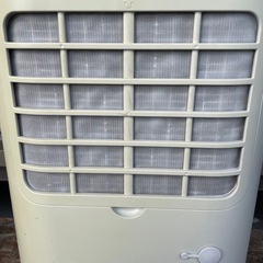 美品　シャープ 除湿機 SHARP CV-C140の画像