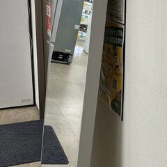 J5839　【リユースのサカイ柏店】　壁掛けミラーHOVET　IKEA　クリーニング済み　参考価格19,990円の画像