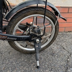 折りたたみ式電動バイク自転車『Airwheel R5』の画像