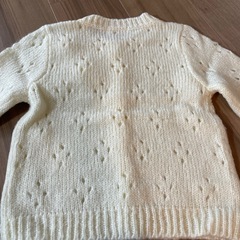 白のカーディガン110cmの画像