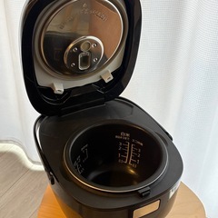 炊飯器3合炊き（Panasonic）の画像