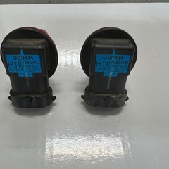 日産キャラバンＮＶ350純正バルプ色々の画像