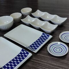 食器いろいろの画像