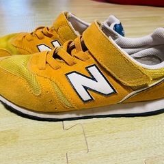 ニューバランス　スニーカー　20センチ
の画像