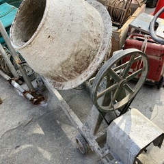 ただいま取引中モルタルミキサーの画像