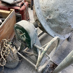 ただいま取引中モルタルミキサーの画像