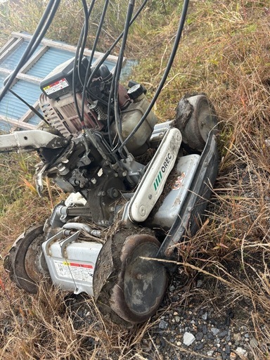 スパイダーモア　SP851A 自走式草刈機　オーレック