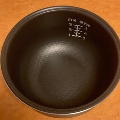 炊飯器　3合炊きの画像