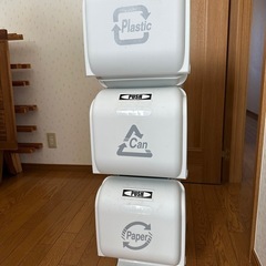 定価7,980円VIDA/スリーサイクルカン分別3段ごみ箱の画像