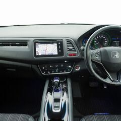 【自社ローン対応】ホンダ ヴェゼル　ハイブリッド 　Ｘ　Ｌパッケージ　バックカメラ　シートヒーター　LEDヘッドライトの画像