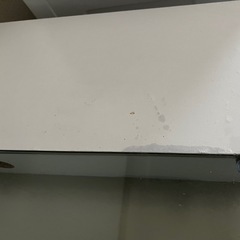 ドレッサー付き机、椅子、ライトの画像