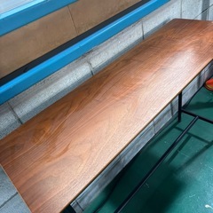 テーブル　机の画像