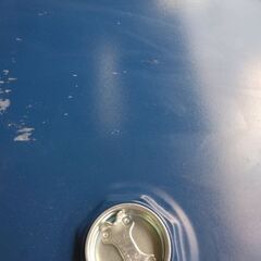 空ドラム缶200Lです。室内保管なので結構きれいです。画像のとおり大小フタ付です。早く来られる方を優先させてくださいの画像