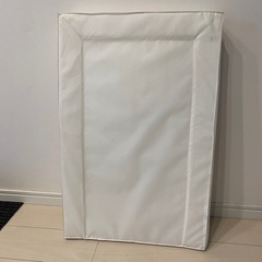⭐️IKEA⭐️ベビーケアマットの画像
