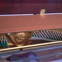 アップライトピアノの画像