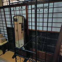 ハンガーラックの画像