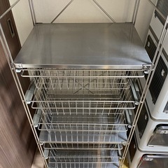 無印良品 スチールユニットシェルフ　バスケット付きの画像