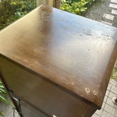 電子レンジ、炊飯器だい台の画像