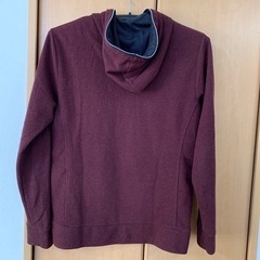 NOTABENE バーガンディ パーカー Mの画像