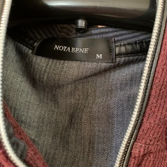 NOTABENE バーガンディ パーカー Mの画像