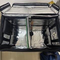 ウーバーイーツバッグの画像