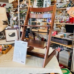 ジモティー限定13200円→11000円】 STOKKE ストッケ トリップトラップ ハイチェア 新生児 幼児用椅子 チェア 現行品 説明書有りの画像