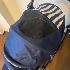 アップリカ　ベビーカー　A型の画像