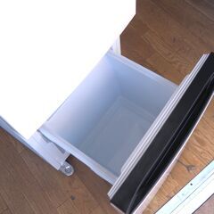 冷蔵庫　134L　2ドア　ハイセンス　HR-D1303　リユース品　価格　22,800円の画像